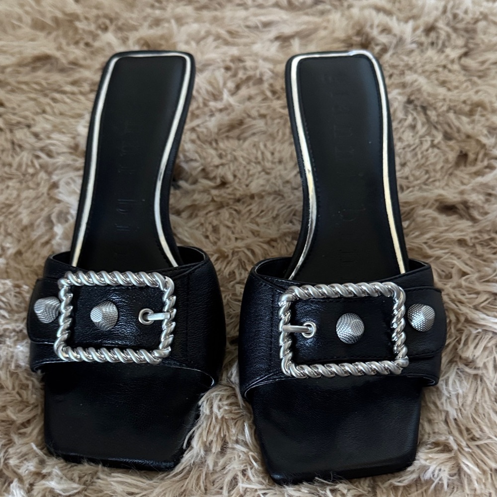 Gianni Bini Black Heels with Silver Accents - Picture 2 of 6